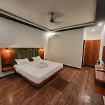 Rashiva Resort